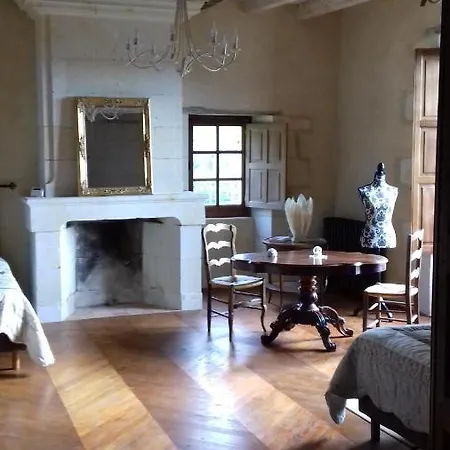Manoir De La Fontaine Du Chene Frühstückspension