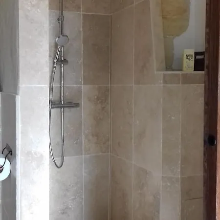 Manoir De La Fontaine Du Chene Coutures (Maine-et-Loire)