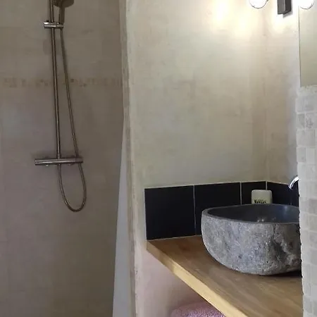 Manoir De La Fontaine Du Chene Coutures (Maine-et-Loire)